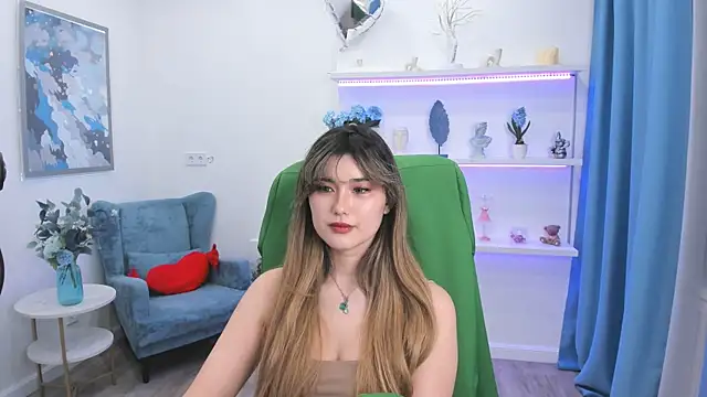 دردشة AnneTLi الجنسية المباشرة