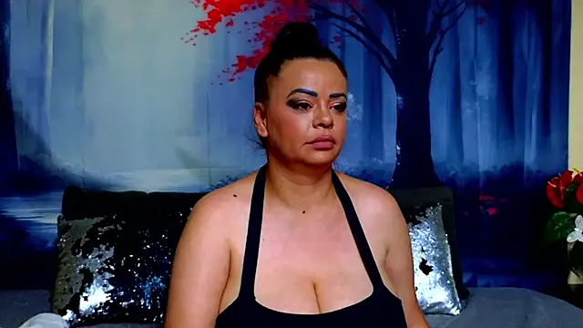 Živý XXX chat ElizabethEven