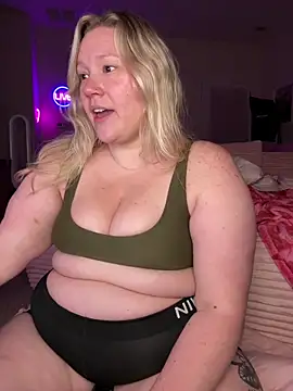 PiggyRose's Webcam Show