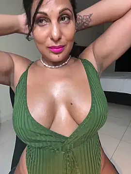 Latina-miss – webcam-show