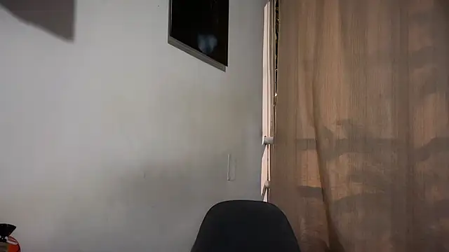 Онлайн чат XXX romeolovedark