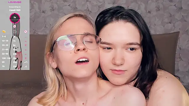 Онлайн чат XXX KarinStfleur