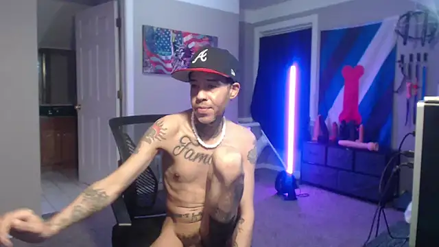 Michigan9000 Show in webcam
