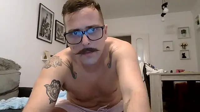 XXX chat uživo modela yanick931