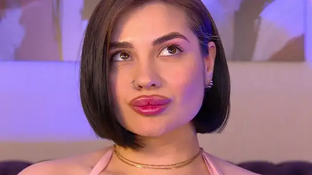 Chat XXX ao vivo de AdrianaToress