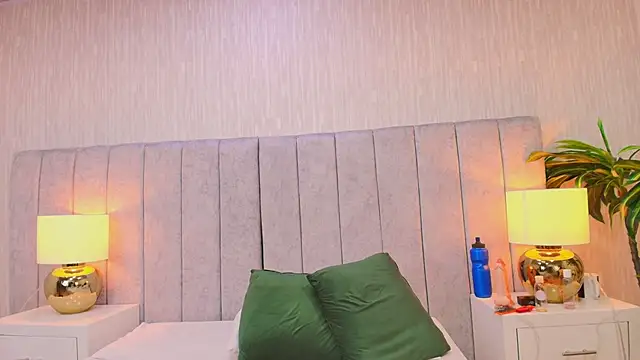 XXX chat uživo modela Shofi_606