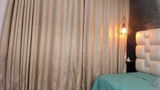 ViolettGracee's Live XXX Chat