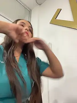 Živý XXX chat Noa_Harper-