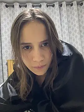 reaLISStic 라이브 XXX 채팅