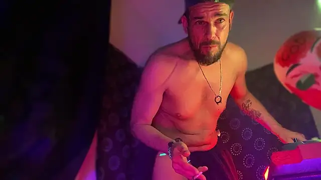 Guyst049 Live XXX-Chat
