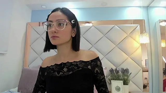 crystalstonee Live XXX-Chat