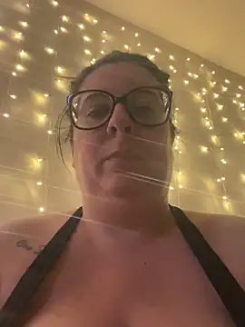 Chatroom XXX en direct de JasmineGlow7