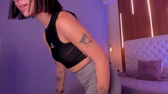 ZamabyCrucie Live XXX-Chat