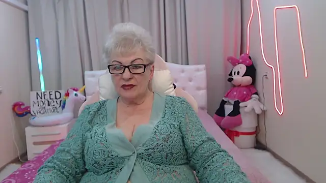 KayleSmoll Chat XXX live