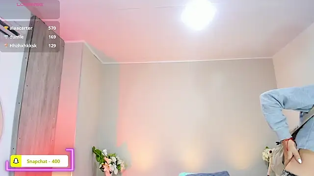 Umarani_ live XXX chat