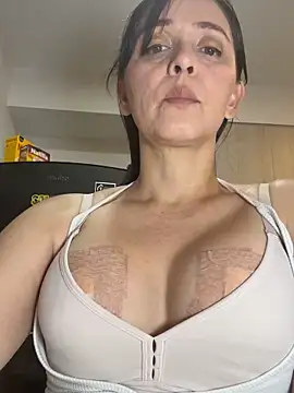 Chatroom XXX en direct de natalie_cowens