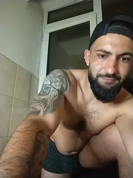 Tommy_Porn_ – Naživo XXX chat