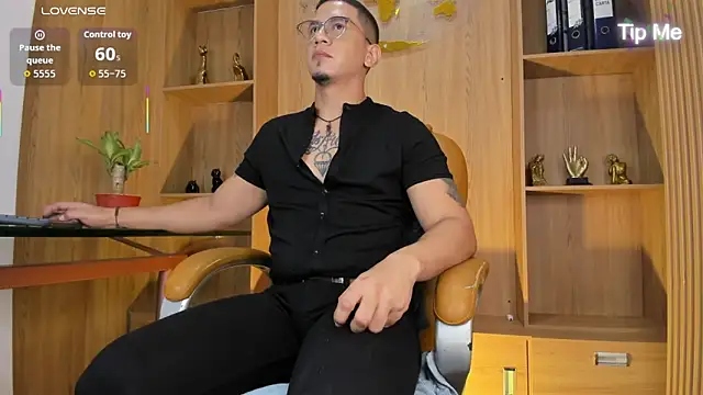 JoshMillerr_ Obrolan Langsung XXX