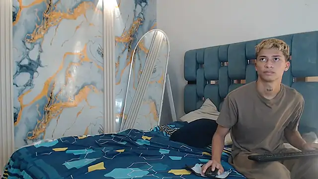 EMPIRE_BOYS1 webcam show