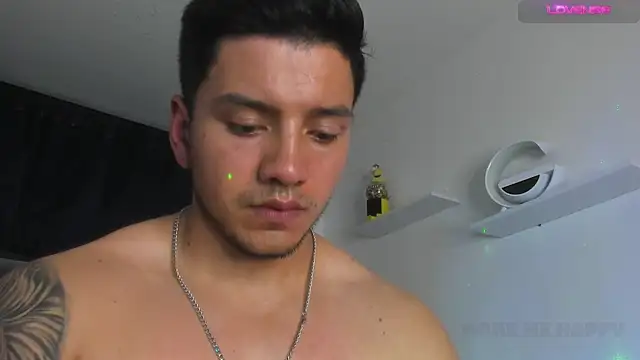 Fenix__0729 Show Webcam