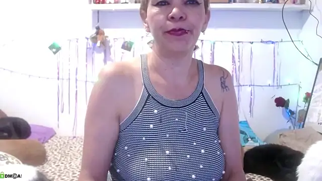 electra-mommy live XXX chat