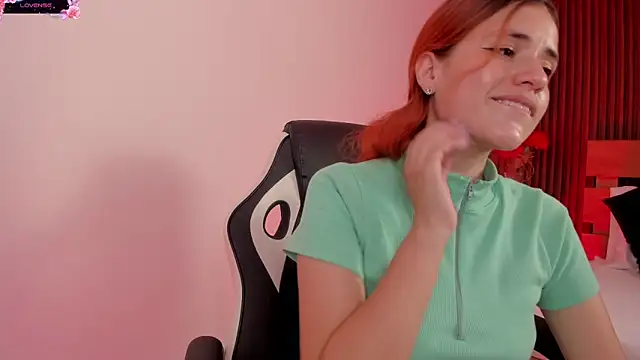alliss_ginger_'s Live XXX Chat