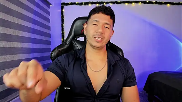 ransoj 网络视讯表演
