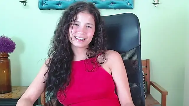 XXX chat uživo modela ChalonVera