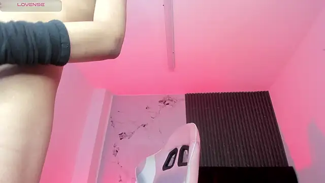 دردشة Chloemuaak الجنسية المباشرة