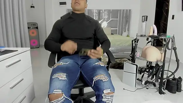 Chat +18 de master_leather ao vivo