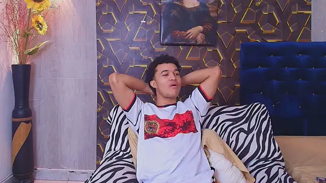 fire_drako_'s Webcam Show