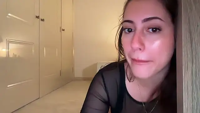 sieeena: απευθείας συνομιλία ΧΧΧ
