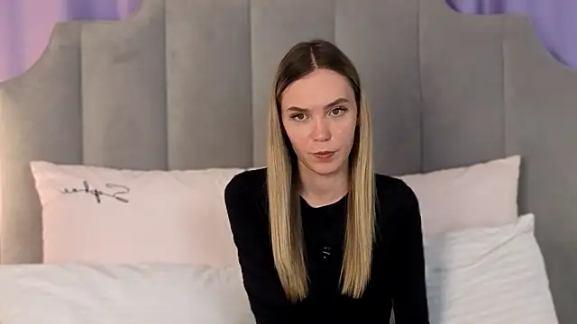 NikkiRyx Webcam show