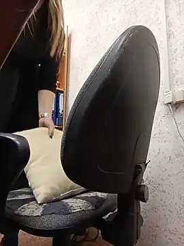 Office_Albertina's Webcam Show