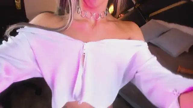 Kittie_Vixen 라이브 XXX 채팅