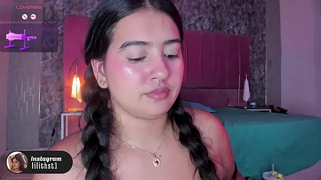lilithst_ – live chatrum