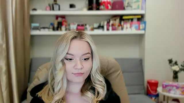 Czat XXX na żywo – Kara_Smith_