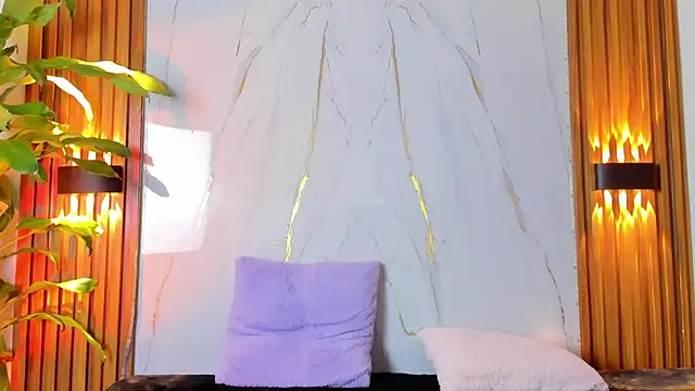 CharleyNova's Webcam Show