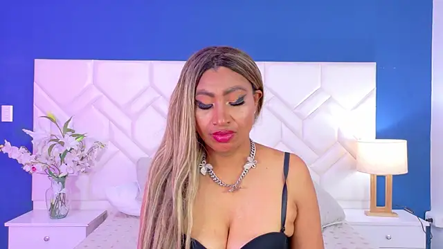 Kiara_Parker_ Adlı Modelin Canlı XXX Sohbeti