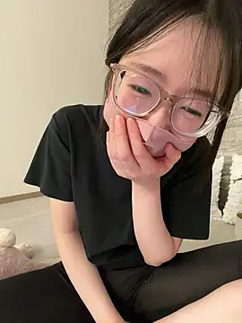Czat XXX na żywo – Luna_honey7