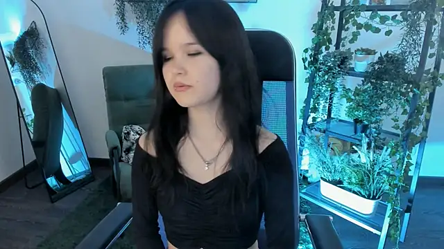 Elainebeness Chat XXX in diretta