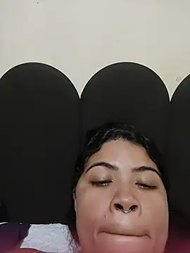 Chat XXX ao vivo de IndiaPozuda_