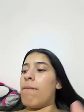 Isaa-queen Obrolan Langsung XXX