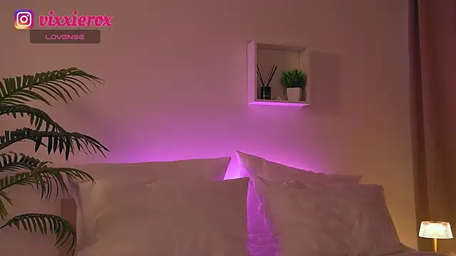 Chatroom XXX en direct de ViXXXiee