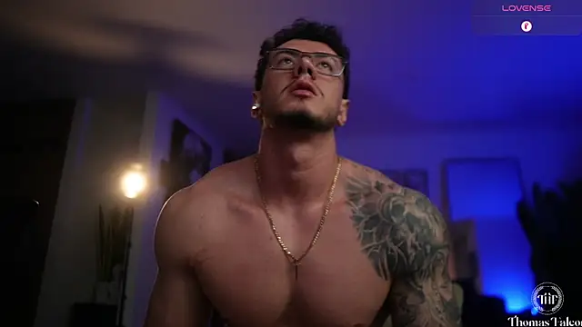 Thomas_Falcon1's Webcam Show