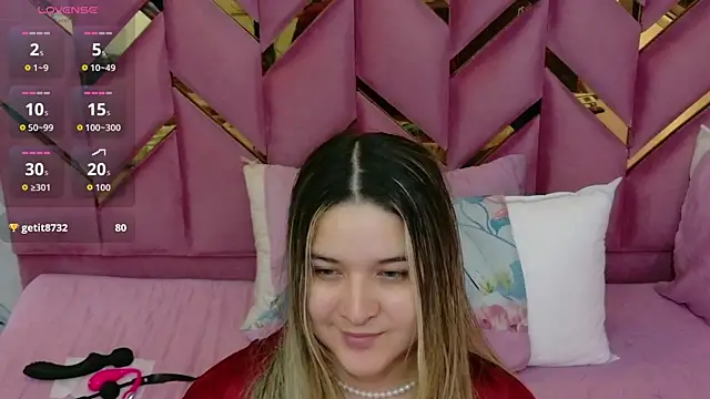 collegepawglovedaddy élő XXX-chatje
