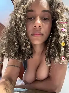 Belkaj's Live XXX Chat