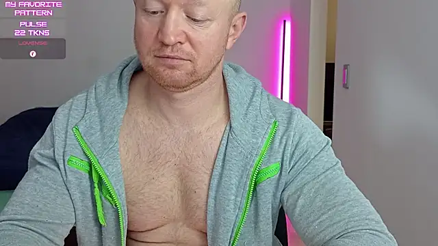 Вебкам-шоу kevintyler69