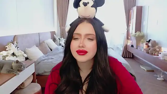 UR_MADDY_ONLINE Webcamshow