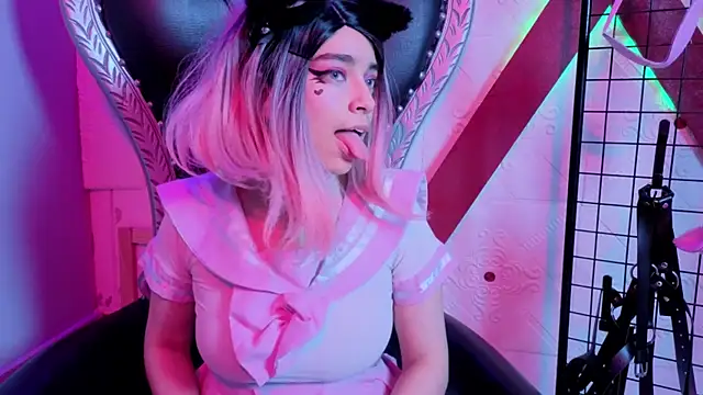 Chat +18 de Kira-Yuzu ao vivo